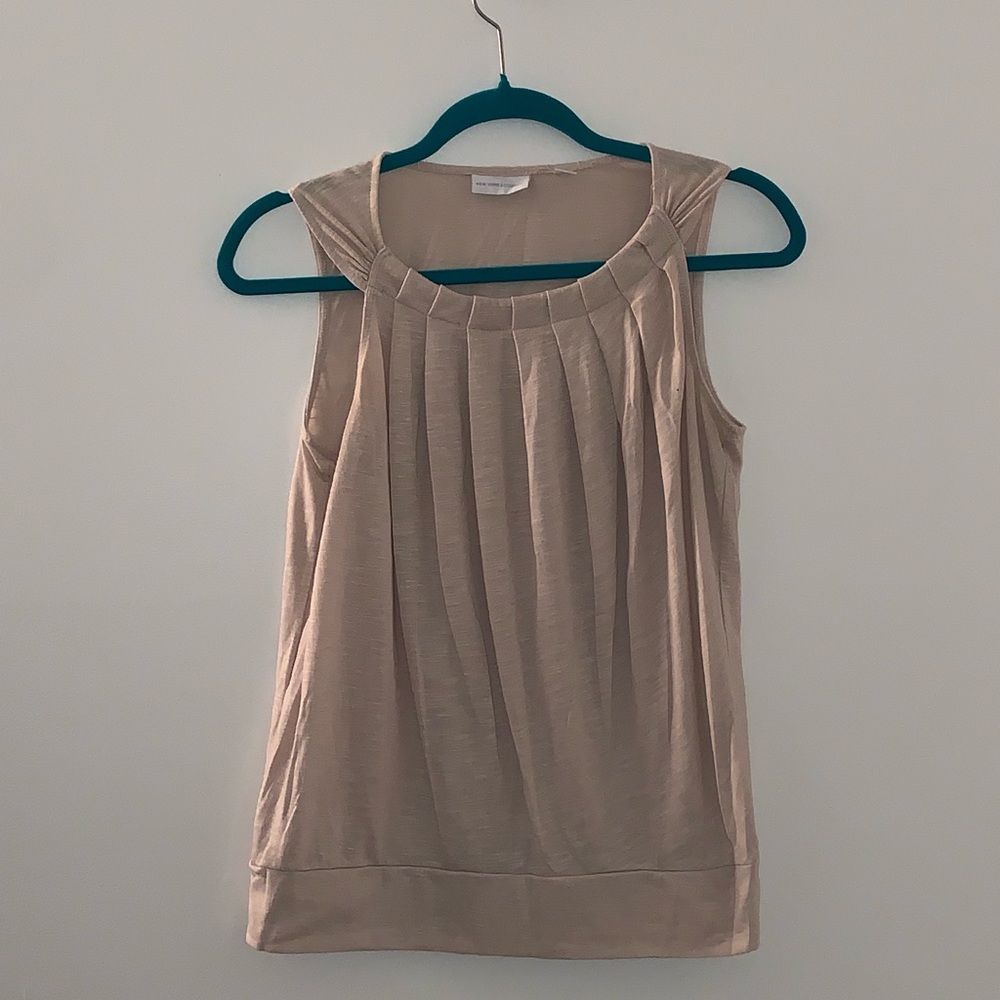 New York&Company pleated, sleeveless blouse